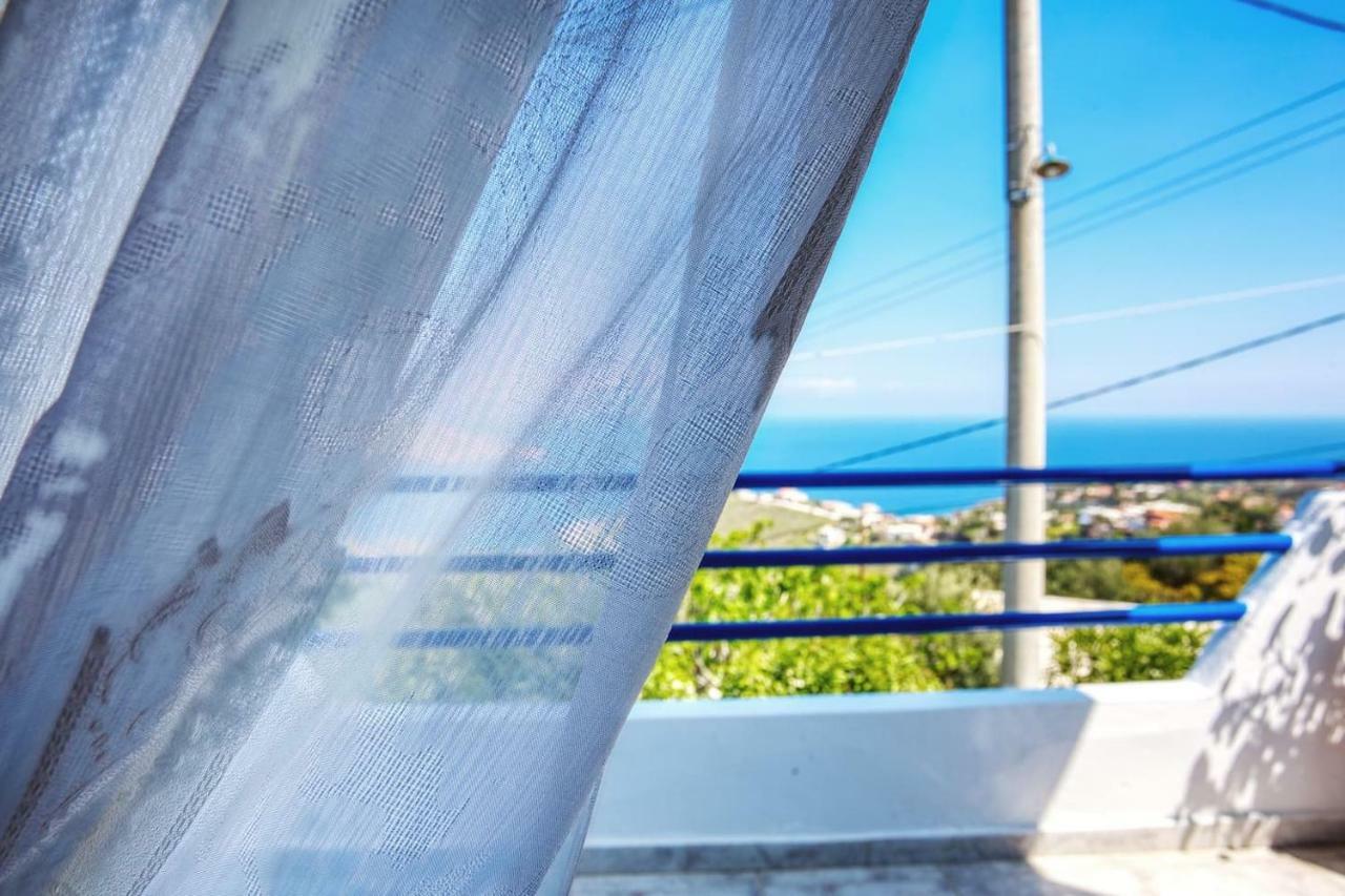 A Gem Next To The Sea And Close To The Airport Dhaskalion エクステリア 写真